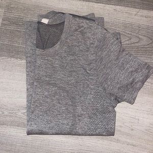 Lululemon Swiftly Tech